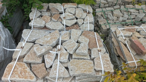 Плитняк гранитный галтованный купить в Южноуральске