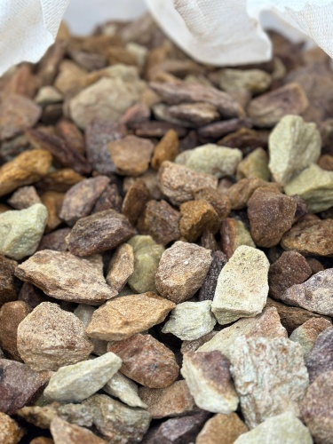 Златолит персиковый декоративная каменная крошка купить в Южноуральске