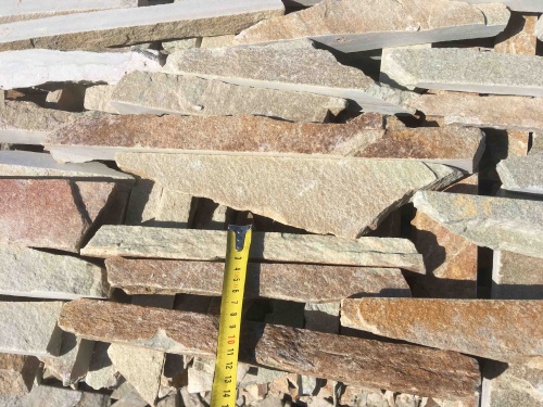 Горбушка златолит золотистый для облицовки купить в Южноуральске