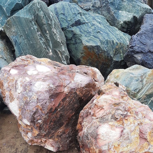 Ландшафтные глыбы красно-фиолетовые 200-1000 килограмм купить в Южноуральске