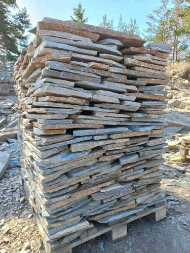 Плитняк златолит серебристый для цоколя, отмостки купить в Южноуральске