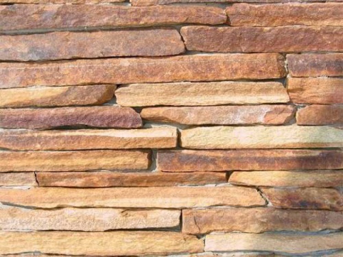 Горбушка златолит золотистый для облицовки купить в Южноуральске