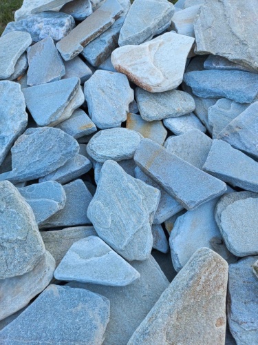 Плитняк златолит зелёный галтованный для цоколя купить в Южноуральске